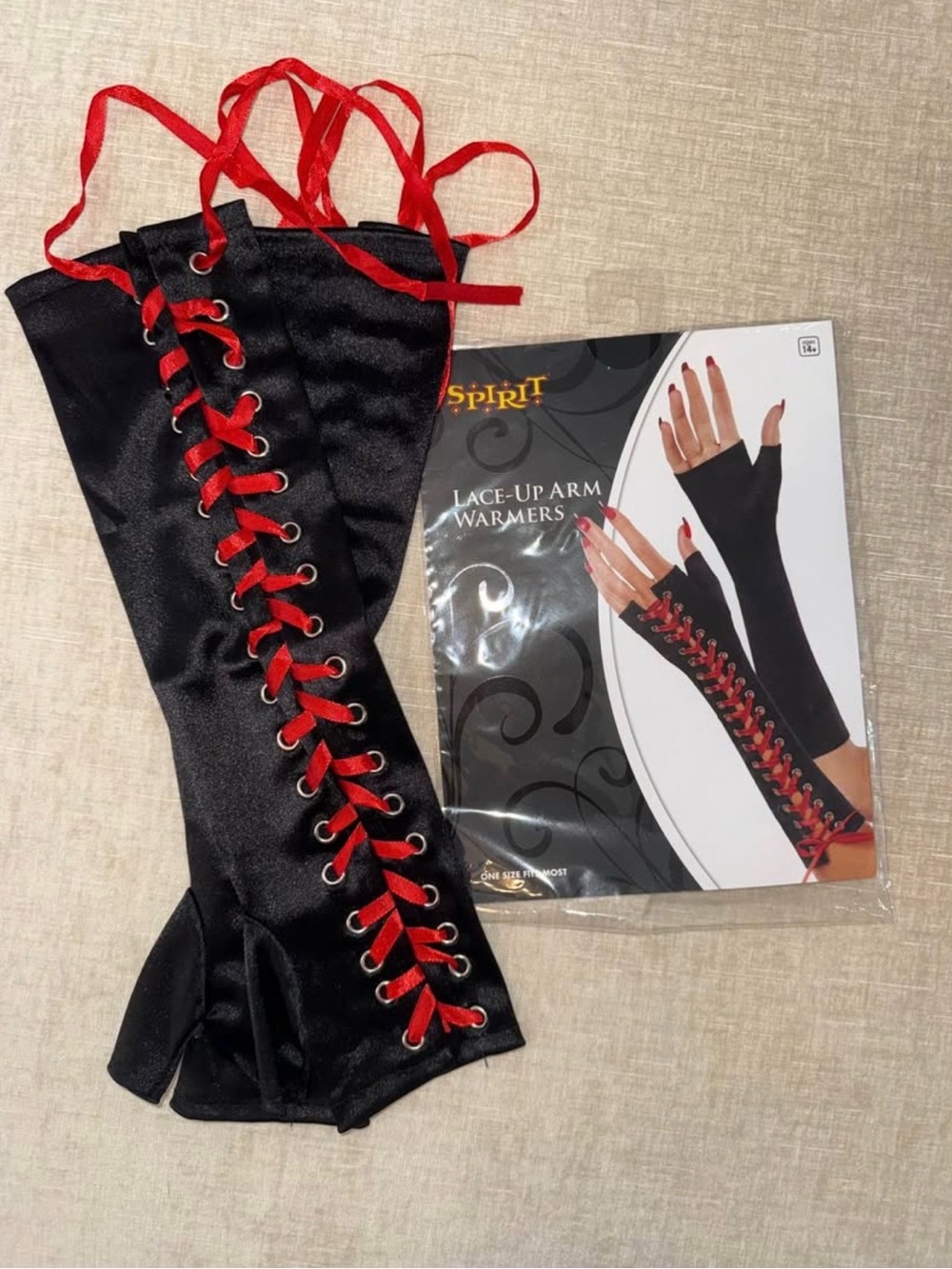Spirit Lace-Up Gloves/Arm Warmers